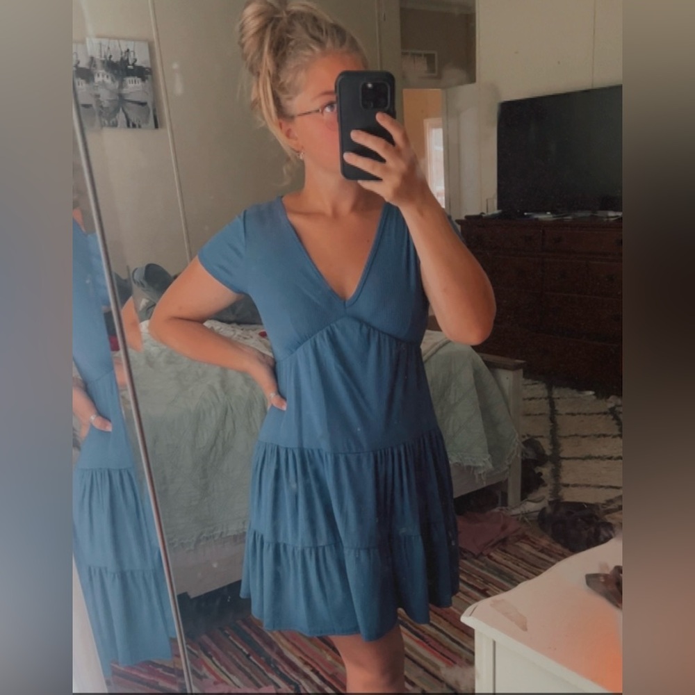 Olivia Rae women’s blue V-Neck Tiered summer Dress